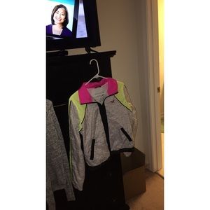 Hollister wind breaker jacket
